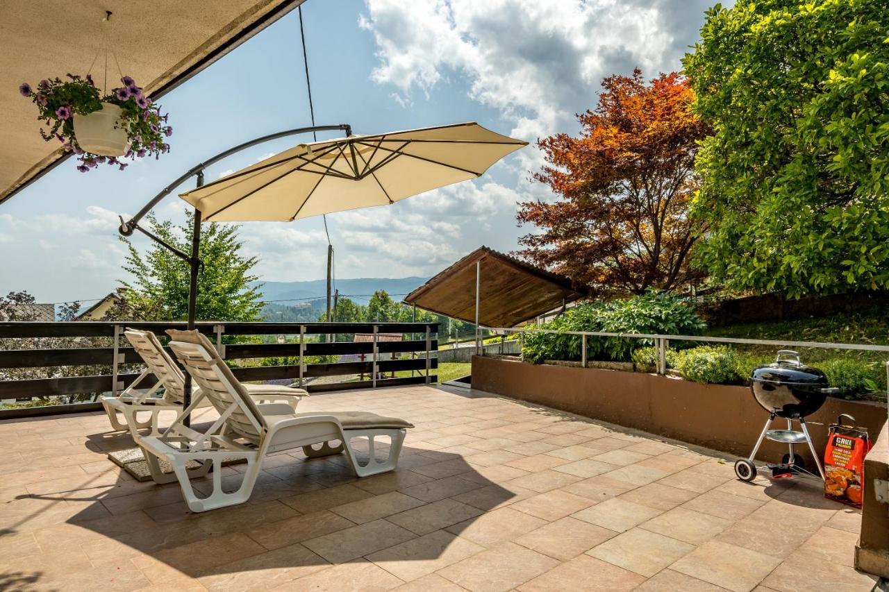 Apartment Valy - Free Bikes, Relaxing Terrace & Near Bled Bagian luar foto